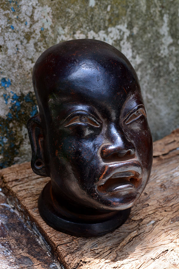 Olmec head